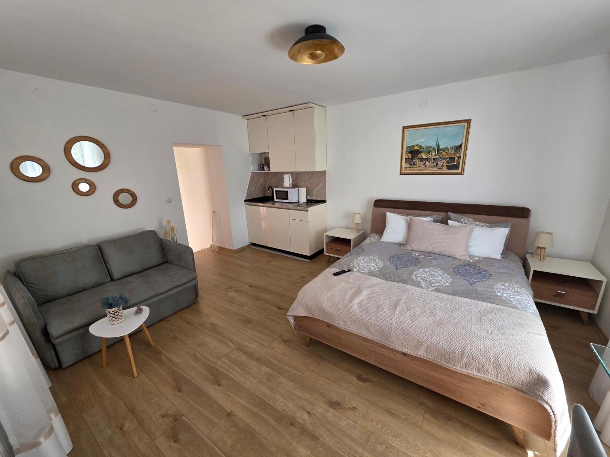 Apartman En ซาราเยโว ภายนอก รูปภาพ